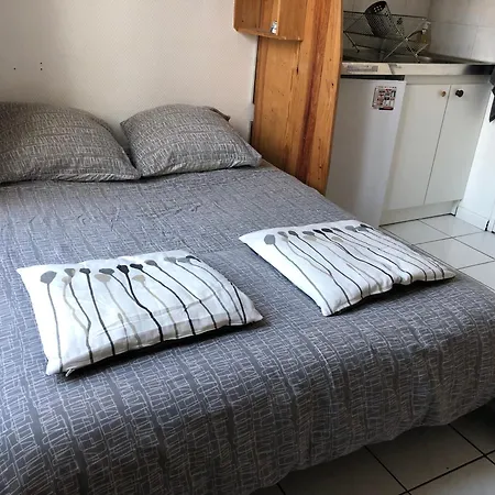 A Belleville Apartment *